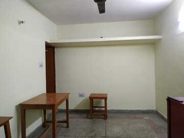 Room in 1 BHK Apartment at Sarita Vihar – for Rent