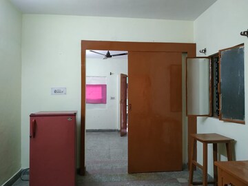 Room in 1 BHK Apartment at Sarita Vihar – for Rent