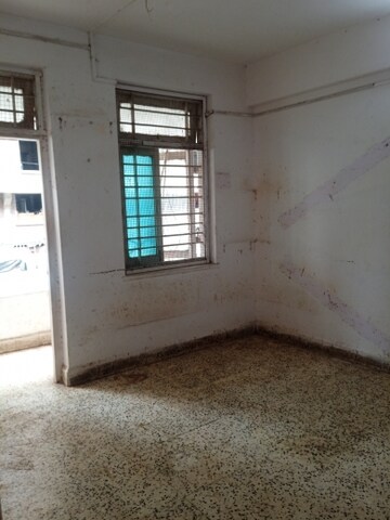 Room in 1 BHK Apartment at Andheri West – for Rent