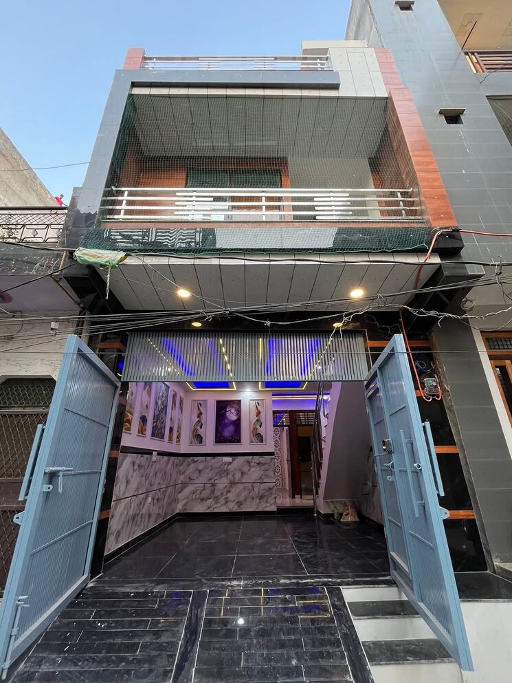 Exterior View, sa-homes-i 5 Bedroom 465 Sq.Ft. Independent House In Uttam Nagar Delhi 8770102