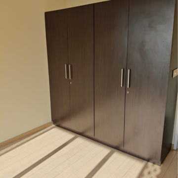 Room in 2 BHK Apartment at New Cuffe Parade, Wadala Truck Terminal – for Rent