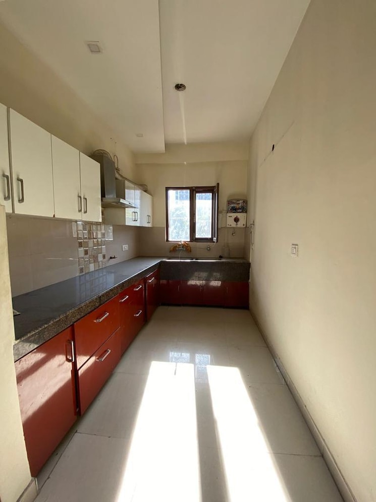 Kitchen, mp-metro-towers 3 Bedroom 1580 Sq.Ft. Apartment In Dhakoli Zirakpur 8770122