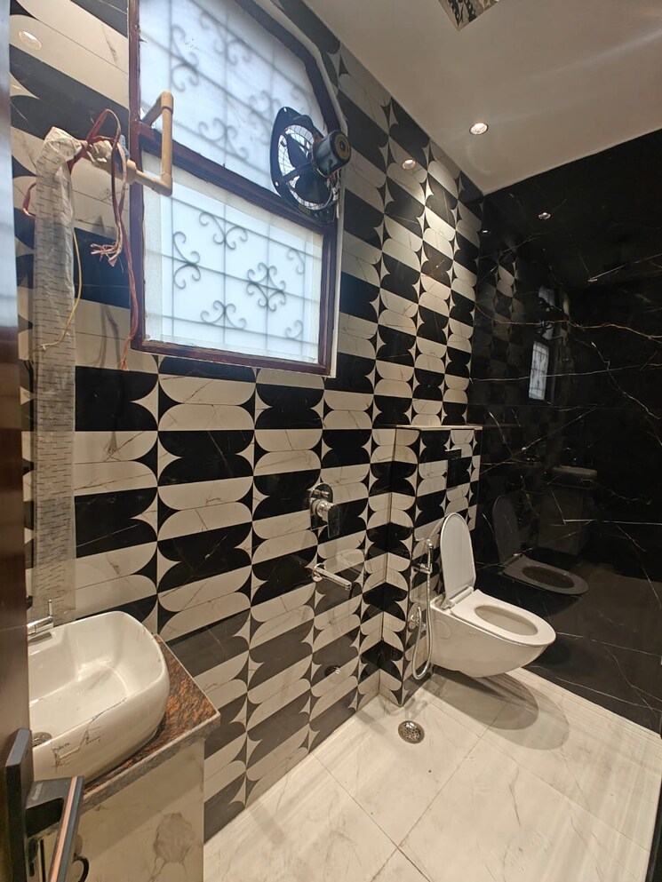 Master Bedroom, kohli-one-malibu-town 3 Bedroom 2000 Sq.Ft. Builder Floor In Sector 47 Gurgaon 8770176