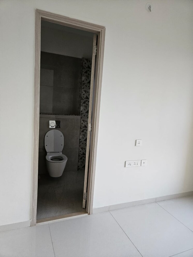 undefined, the-wadhwa-atmosphere 3 Bedroom 921 Sq.Ft. Apartment In Mulund West Mumbai 8770118