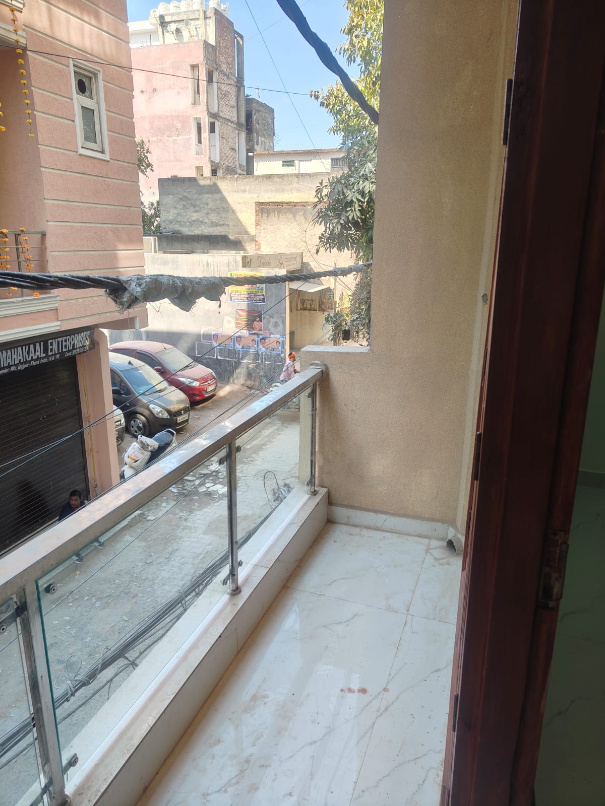 1 BHK + Extra Room Builder Floor For Rent in Saket