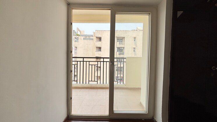 Room, galaxy-vega 3 Bedroom 1340 Sq.Ft. Apartment In Tech Zone 4 Greater Noida Greater Noida 8770211