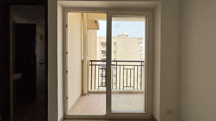 Room, galaxy-vega 3 Bedroom 1340 Sq.Ft. Apartment In Tech Zone 4 Greater Noida Greater Noida 8770211