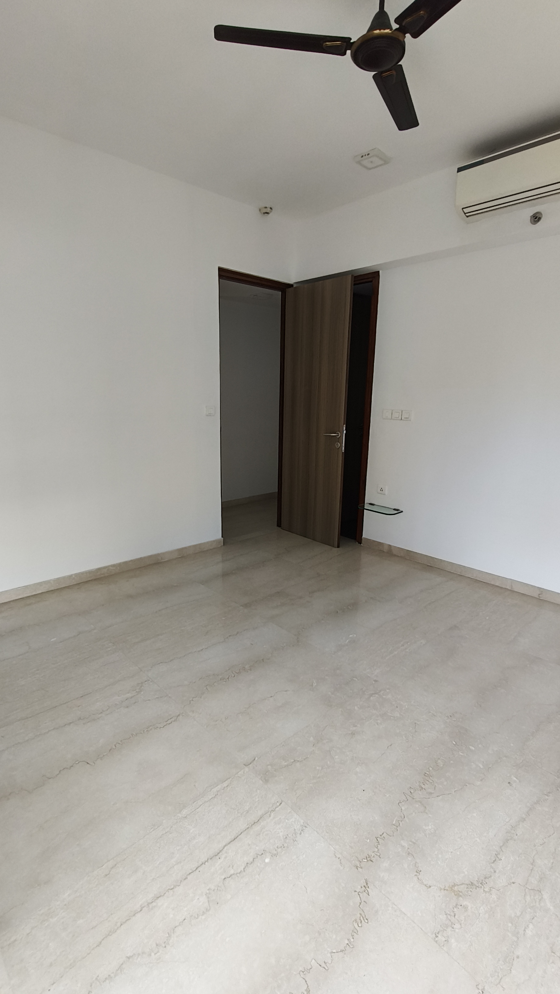 3 BHK + Pooja Room,Study Room Apartment For Rent in Lodha Parkside