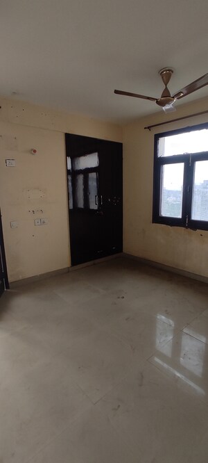Kitchen in 3 BHK Apartment at Shiv Sai Ozone Park, Sector 86 – for Sale
