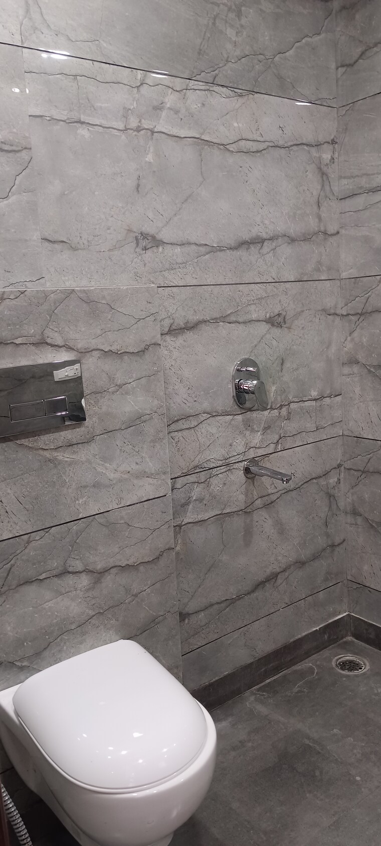 Bathroom, janakpuri 2 Bedroom 800 Sq.Ft. Builder Floor In Janakpuri Delhi 8770217