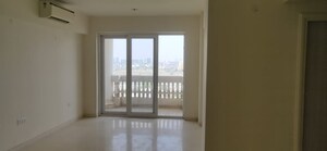 Room in 3 BHK Apartment at DLF The Skycourt, Sector 86 – for Sale