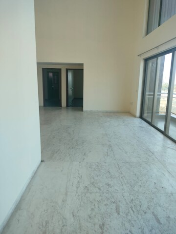 Living Room in 4 BHK Apartment at Tata Primanti-Executive Apartments, Sector 72 – for Sale