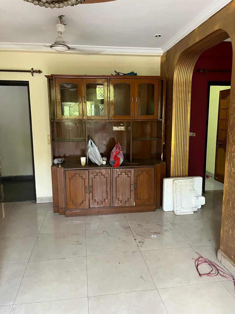 3 BHK + Servant Room Apartment For Sale in Amrapali Green