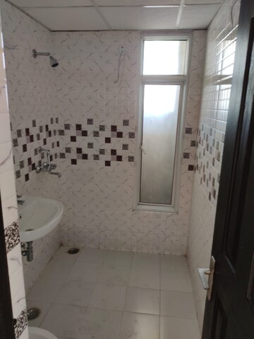 Bathroom in 2 BHK Apartment at Supertech Ecociti, Sector 137 – for Rent