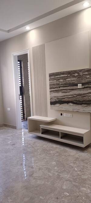 Building Lobby in 3 BHK Builder Floor at Meenakshi Garden – for Sale