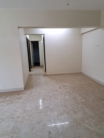 Room in 2 BHK Apartment at Dosti Lotus, Wadala – for Rent