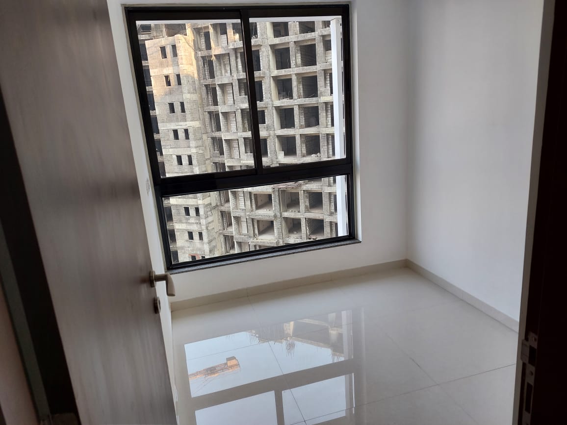 2 BHK Apartment For Rent in Sunteck Avenue 2