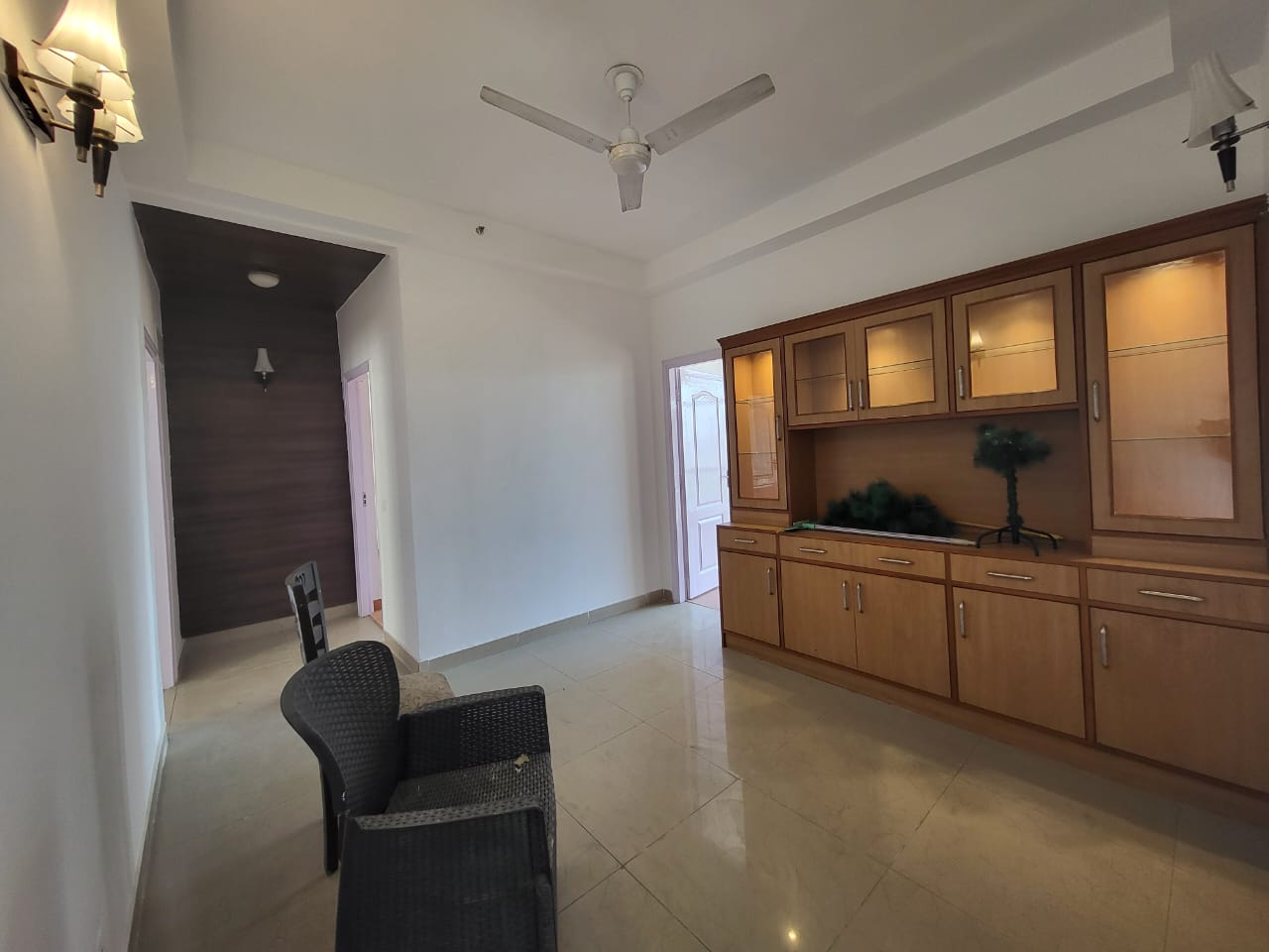 4 BHK + Servant Room 2250 Sq.Ft. Apartment in DLF Belvedere Towers