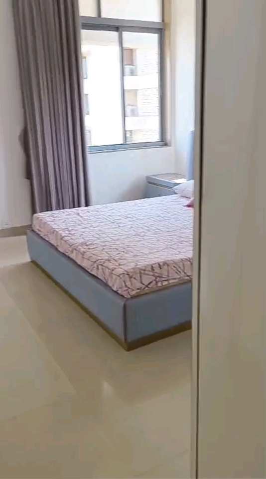 3 BHK + Pooja Room,Servant Room,Extra Room Apartment For Rent in Chitrakoot Apartment 