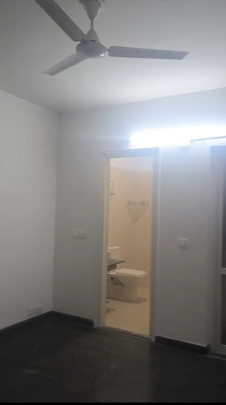 undefined, bptp-park-81 3.5 Bedroom 300 Sq.Yd. Builder Floor In Sector 81 Faridabad 8770459