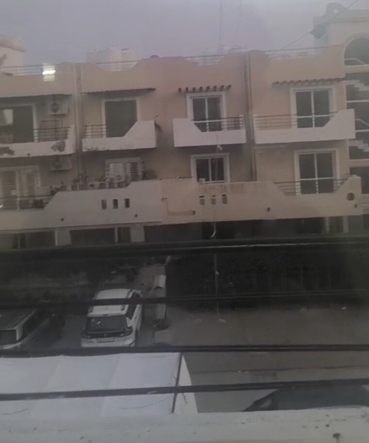 Exterior View, bptp-park-81 3.5 Bedroom 300 Sq.Yd. Builder Floor In Sector 81 Faridabad 8770459