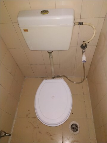 Attached Bathroom in 1 BHK Apartment at Molarband – for Rent