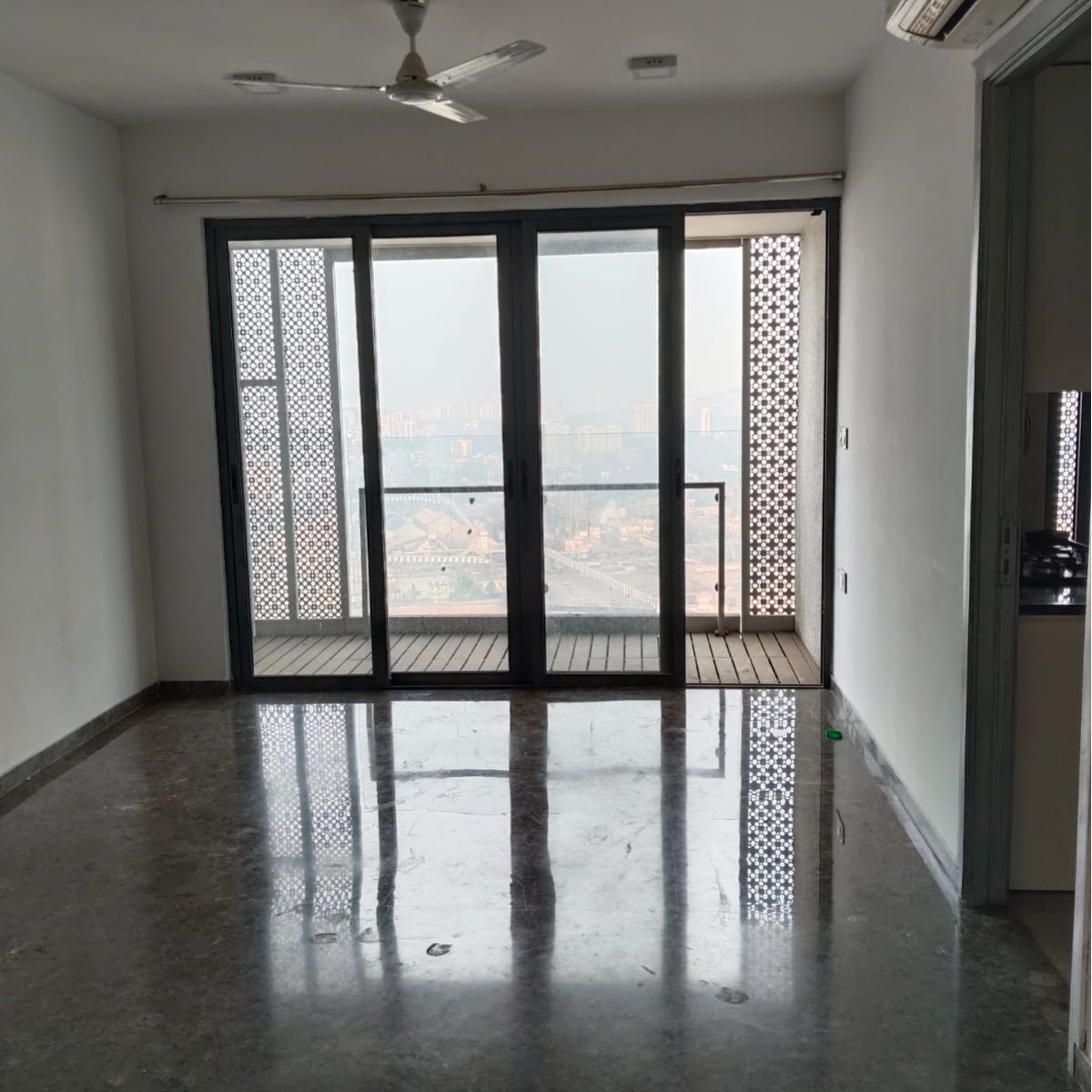 2 BHK + Extra Room Apartment For Rent in Lodha Gardenia