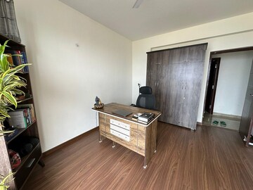 Furnished Amenities in 3 BHK Apartment at Sector 88 – for Rent