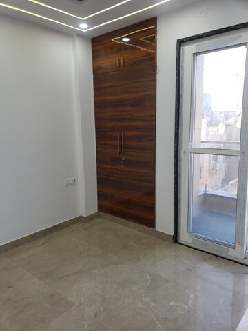 2 BHK Builder Floor For Sale in Janakpuri
