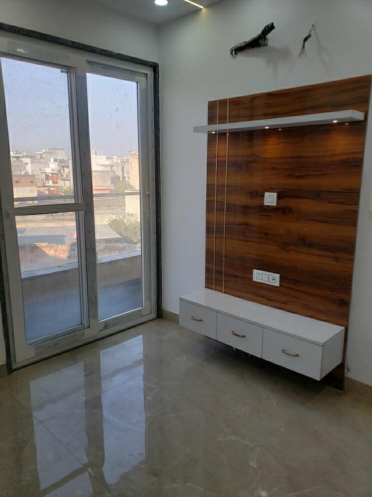 Room, janakpuri 2 Bedroom 800 Sq.Ft. Builder Floor In Janakpuri Delhi 8770396