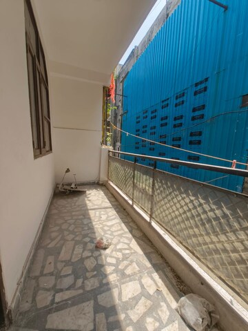 Balcony in 1 BHK Builder Floor at Paryavaran Complex – for Rent