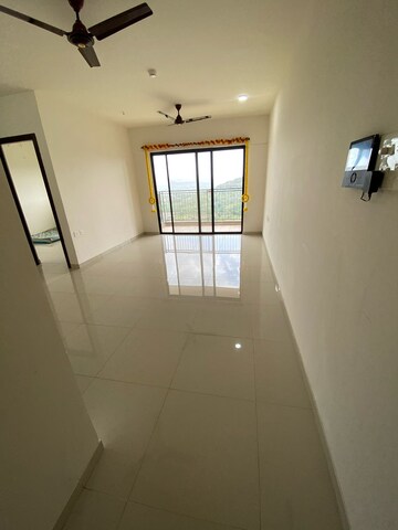 Building Lobby in 2 BHK Apartment at Shapoorji Pallonji Vanaha Golfland, Bavdhan – for Rent