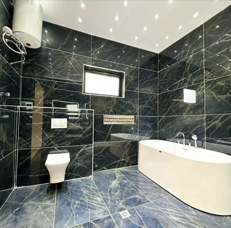 Attached Bathroom, sector 30 3.5 Bedroom 3150 Sq.Ft. Builder Floor In Sector 30 Faridabad 8770504