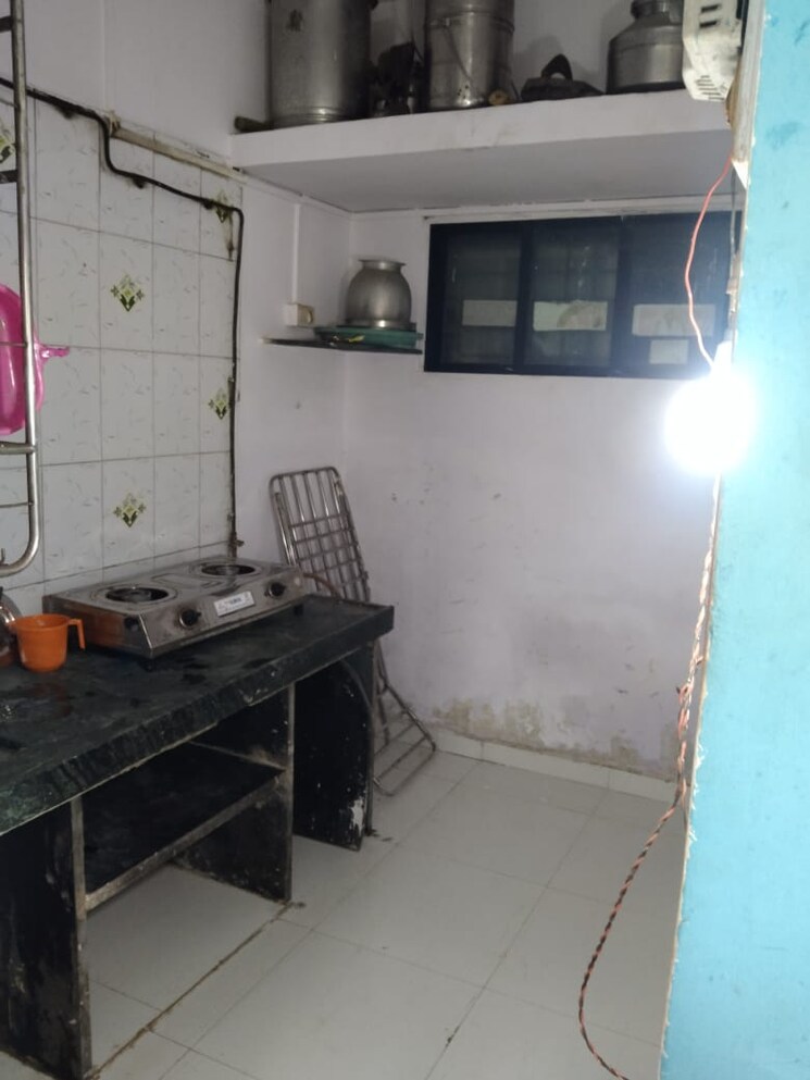 Kitchen, dadar west 1 RK 250 Sq.Ft. Apartment In Dadar West Mumbai 8770554