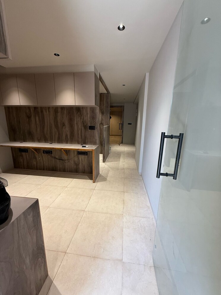 Team Area, samvaad-east-face Commercial Office Space 741 Sq.Ft. In Ambli Ahmedabad 8770650