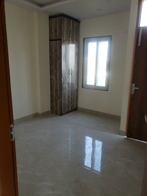 Room in 3 BHK Builder Floor at Janakpuri – for Sale