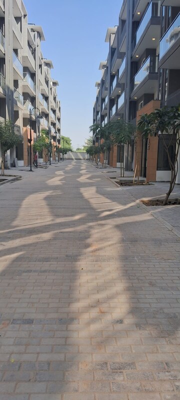 2.5 BHK Builder Floor For Sale in Smart World Gems, Sector 89