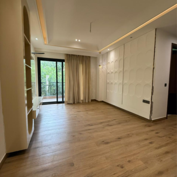 Room in 4 BHK Builder Floor at Ansal API Esencia, Sector 67 – for Sale