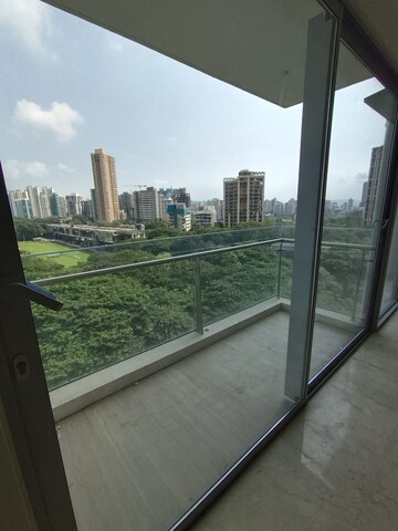Balcony in 4 BHK Apartment at Oberoi Enigma, Mulund West – for Sale