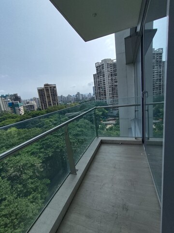 Balcony in 4 BHK Apartment at Oberoi Enigma, Mulund West – for Sale