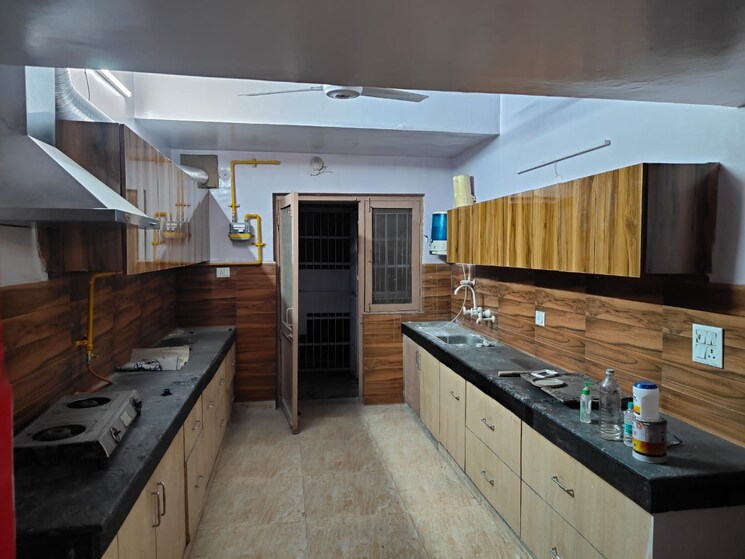 Kitchen, arun-vihar-sector-37 3 Bedroom 2500 Sq.Ft. Independent House In Sector 37 Noida 8770635