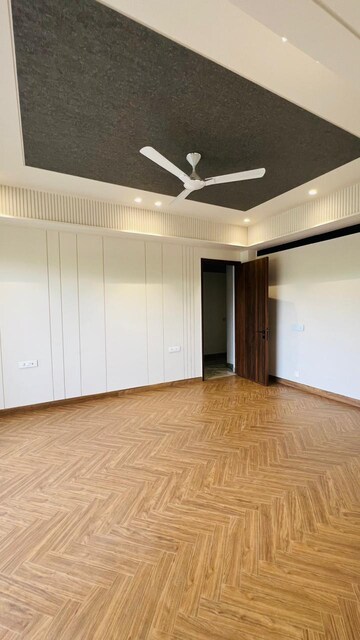 Bedroom in 4 BHK Builder Floor at Kohli One Malibu Town, Sector 47 – for Sale