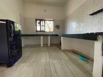 Room in 4 BHK Villa at Agarwal And Doshi Complex, Vasai West – for Sale