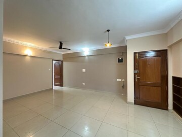 Room in 2 BHK Apartment at Mangam Elite Apartment, Hsr Layout – for Sale