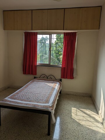 Bedroom in 2 BHK Apartment at Aundh – for Sale