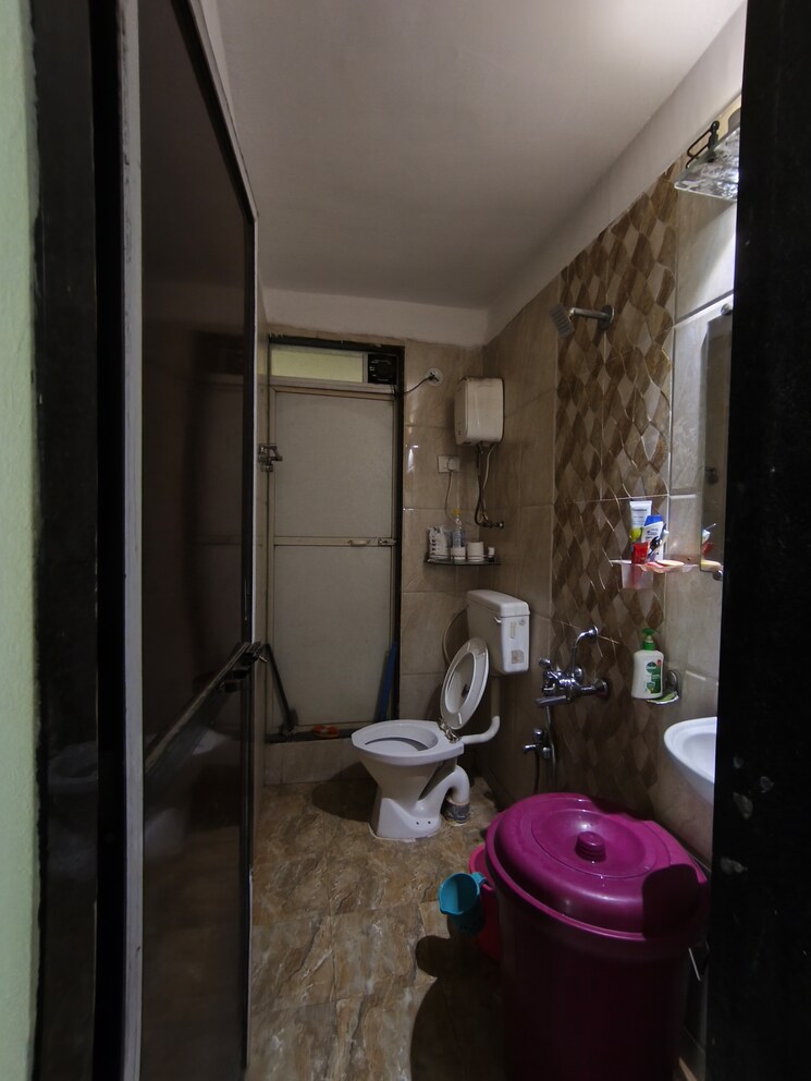 Bathroom, aaron-gomaji-kasturi 2 Bedroom 1100 Sq.Ft. Apartment In Ulwe Sector 5 Navi Mumbai 8770720