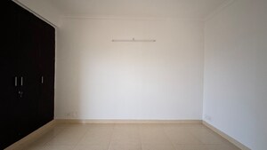 Room in 3 BHK Apartment at Paramount Emotions, Sector 1 Greater Noida – for Sale