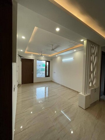 Room in 1 BHK Builder Floor at Sector 23 – for Rent