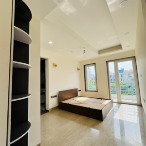 Bedroom in 4 BHK Builder Floor at Ansal API Esencia, Sector 67 – for Sale