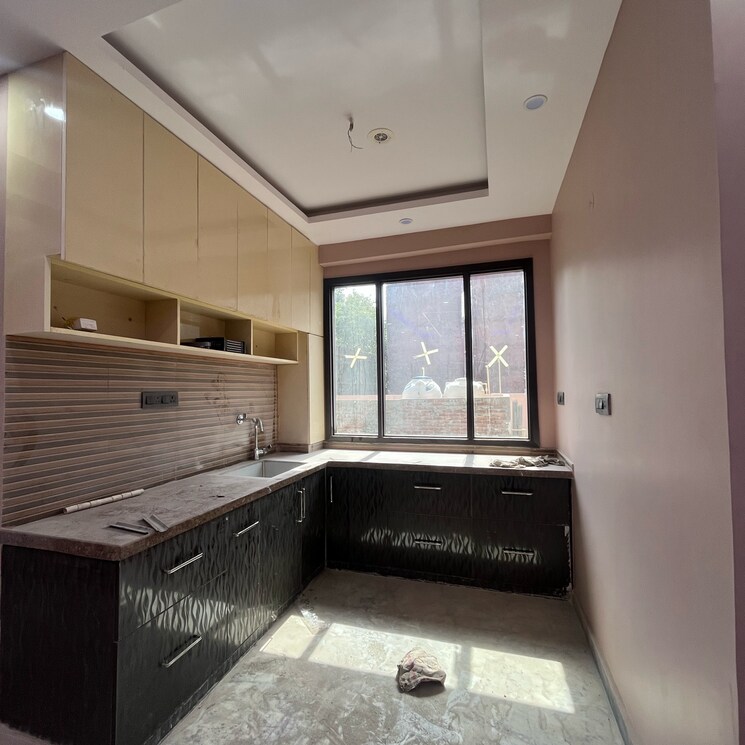 Kitchen, chattarpur 3 Bedroom 1300 Sq.Ft. Builder Floor In Chattarpur Delhi 8770845